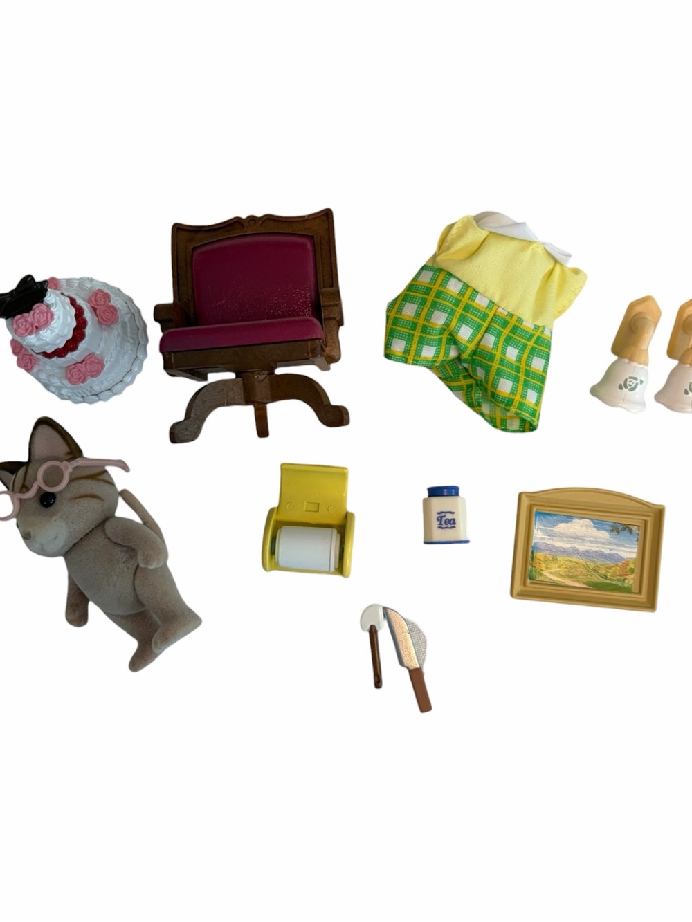Vintage calico critters pieces